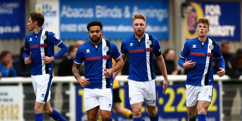 Пенинсула - Рочдейл Роверс