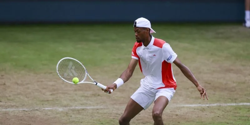 Кристофер Юбэнкс - Якуб Меншик