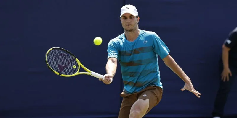 Миомир Кечманович - Себастьян Баес Миомир Кечманович - Себастьян Баес