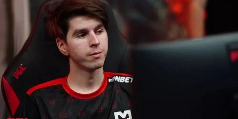 MOUZ - Dandelions MOUZ - Dandelions