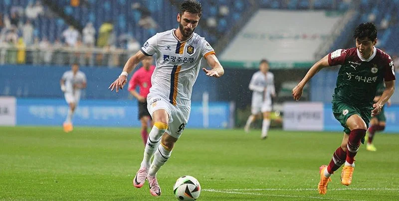 Кванджу - Чеджу Юнайтед