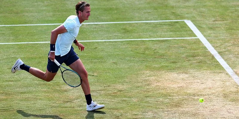 Себастьян Корда - Джованни Мпетши-Перрикар Себастьян Корда - Джованни Мпетши-Перрикар