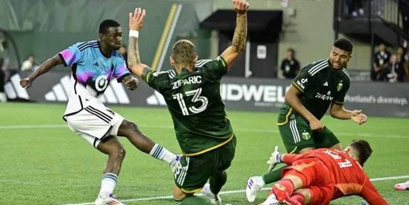 Миннесота Юнайтед - Ванкувер Уайткэпс