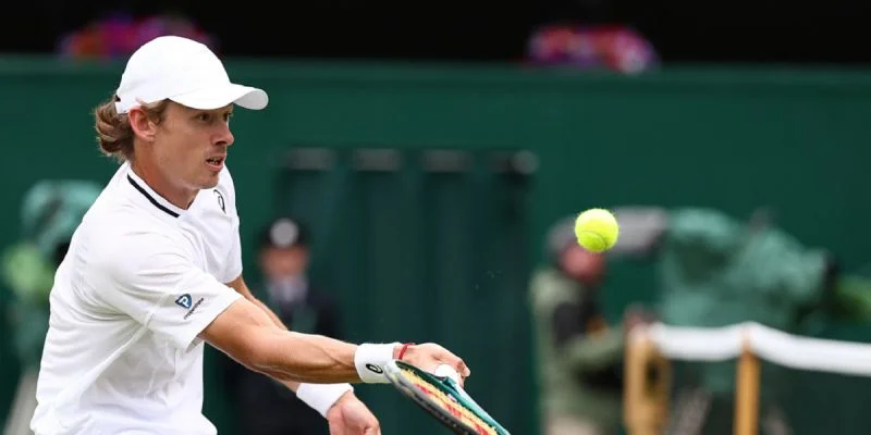 Артур Филс - Алекс Де Минаур