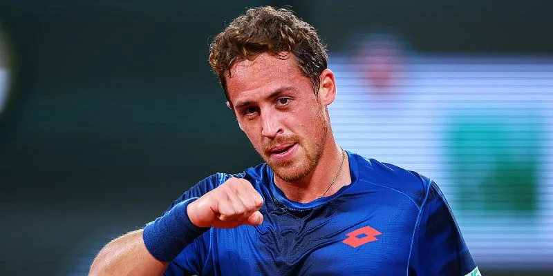 Денис Евсеев - Роберто Карбальес-Баэна