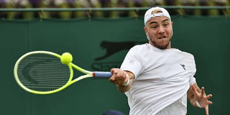 Ян-Леннард Штруфф - Леандро Риеди