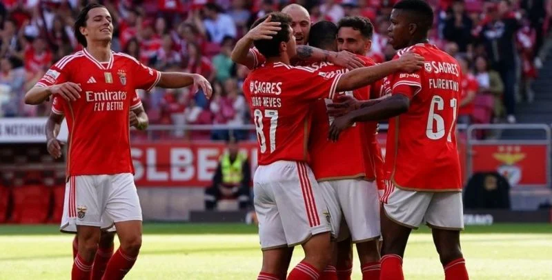 Бенфика - Альмерия