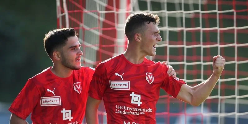 Сент-Патрикс - Вадуц Сент-Патрикс - Вадуц