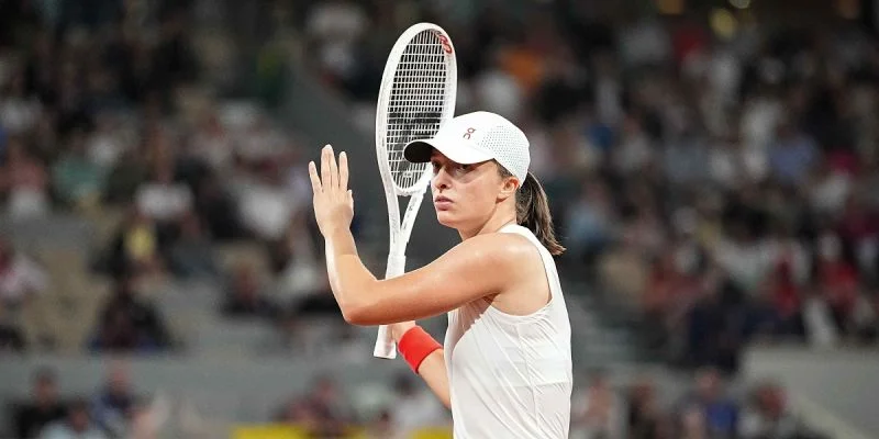 Ига Швентек - Диана Парри Ига Швентек - Диана Парри