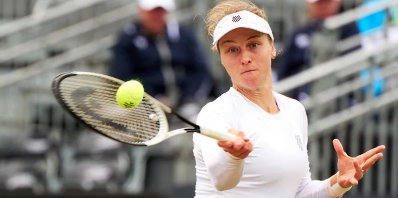 Паула Бадоса - Людмила Самсонова