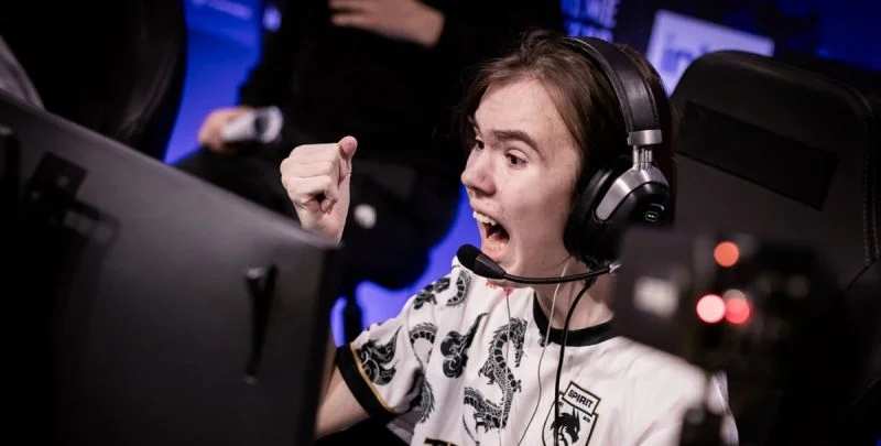 The MongolZ - Team Spirit The MongolZ - Team Spirit