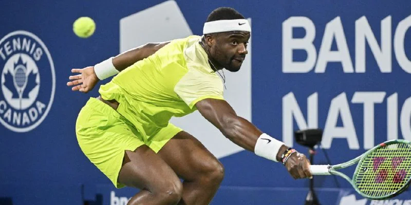 Алехандро Давидович Фокина - Фрэнсис Тиафо