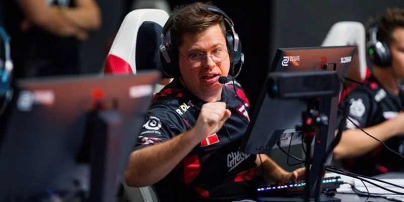 FaZe Clan - Тим Falcons FaZe Clan - Тим Falcons
