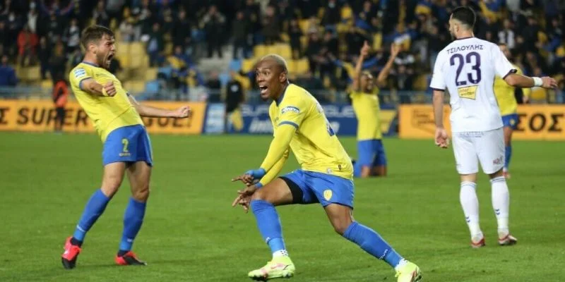 Панетоликос - Ламиа