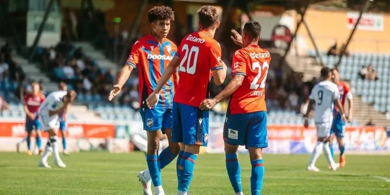 Виктория Плзень - Хартс