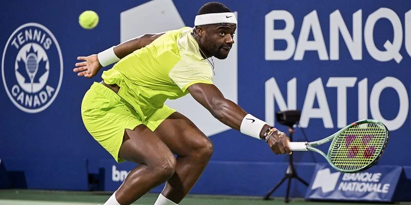 Александар Ковачевич - Фрэнсис Тиафо