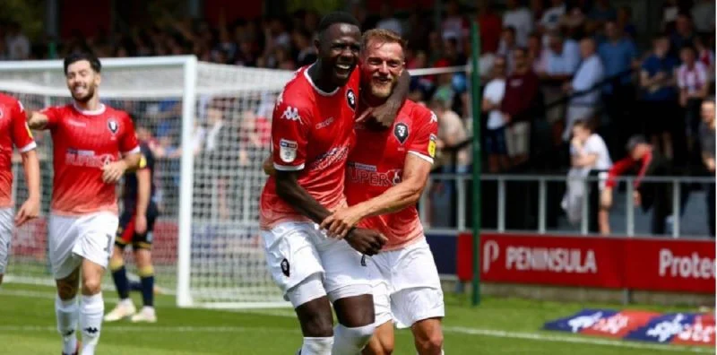 Солфорд Сити - Милтон Кинс Донс Солфорд Сити - Милтон Кинс Донс