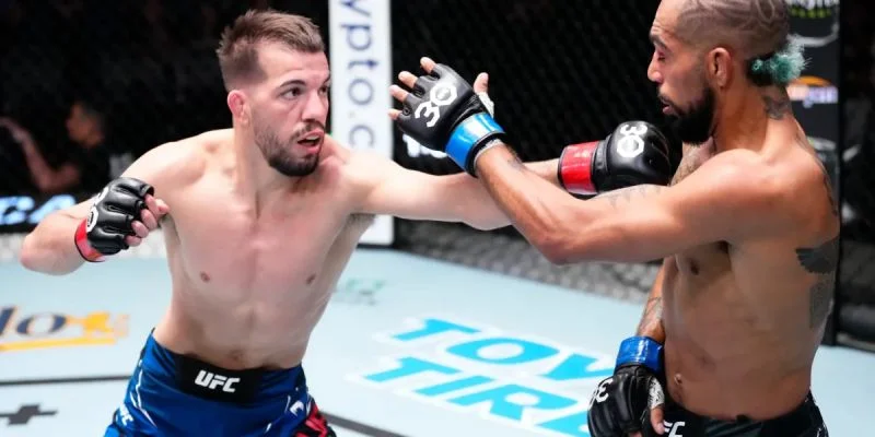 Мэтт Шнелл - Коди Дарден Мэтт Шнелл - Коди Дарден