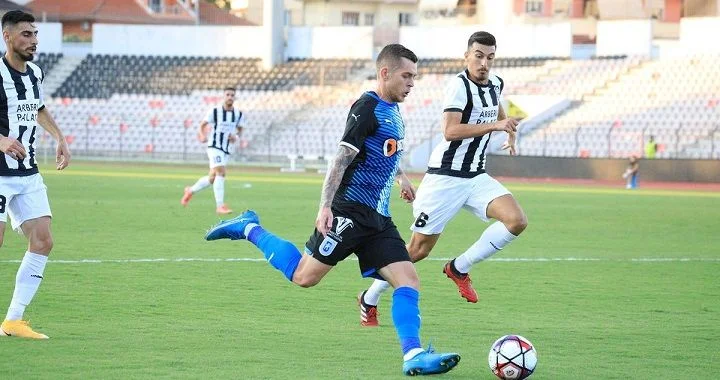 Эльбасани - Лачи