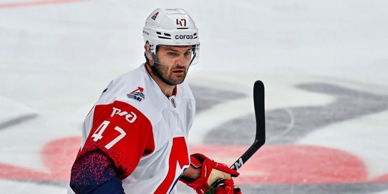 Нефтехимик - Локомотив