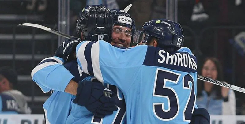 Сибирь - Нефтехимик Сибирь - Нефтехимик