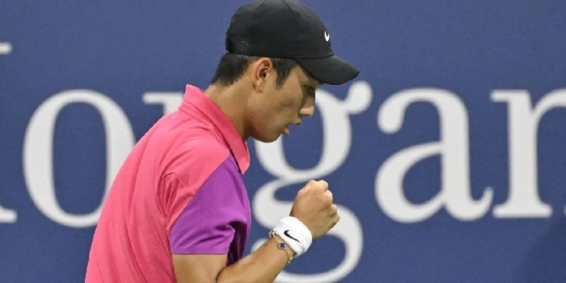 Цзюнчэн Шан - Александр Бублик