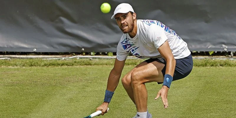 Бенджамин Бонзи - Юрий Родионов