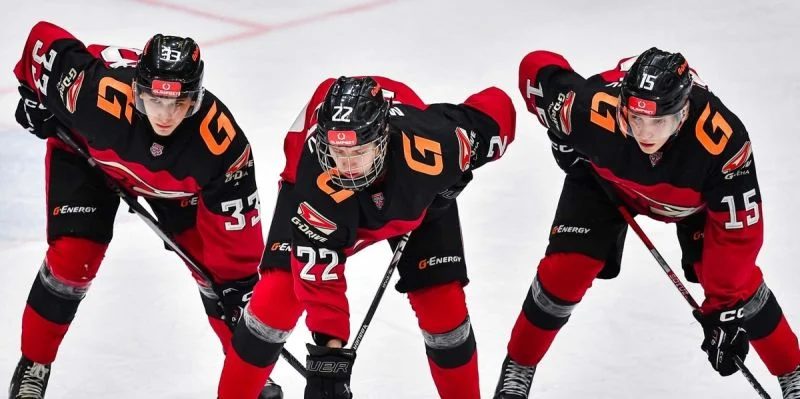 Омские Ястребы - Кузнецкие Медведи Омские Ястребы - Кузнецкие Медведи