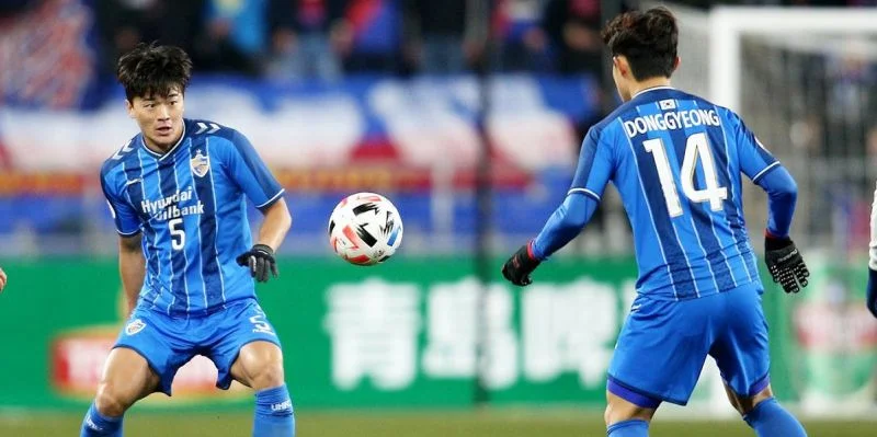 Йокогама Маринос - Ульсан