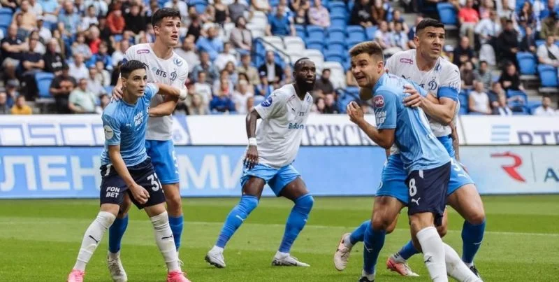 Крылья Советов - Динамо Махачкала Крылья Советов - Динамо Махачкала