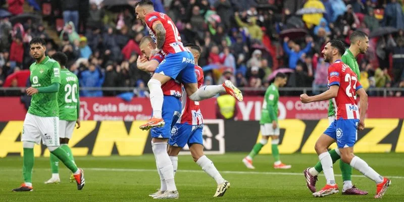 Жирона - Фейеноорд Жирона - Фейеноорд