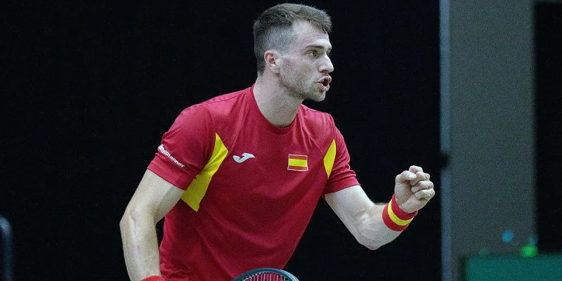 Якуб Меншик - Педро Мартинес