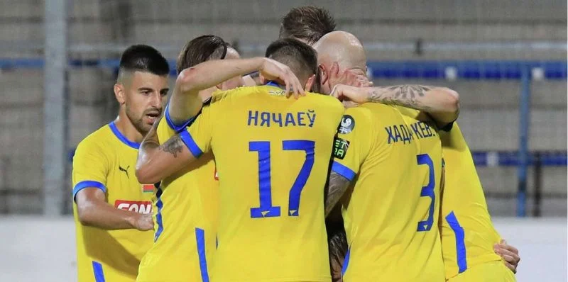 Славия-Мозырь - БАТЭ Славия-Мозырь - БАТЭ