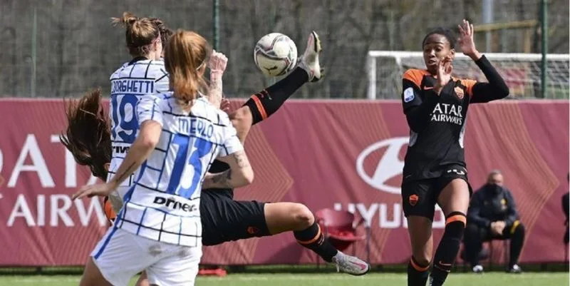 Рома (Ж) - Вольфсбург (Ж)