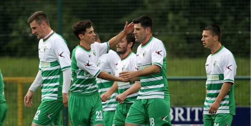 Нью-Сейнтс - Kарнарвон Нью-Сейнтс - Kарнарвон