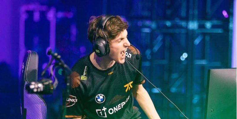 Weibo Gaming - Fnatic Weibo Gaming - Fnatic