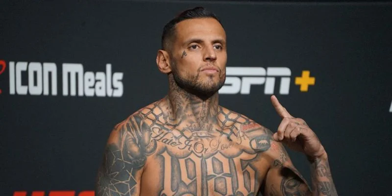 Даниэль Родригес - Алекс Мороно