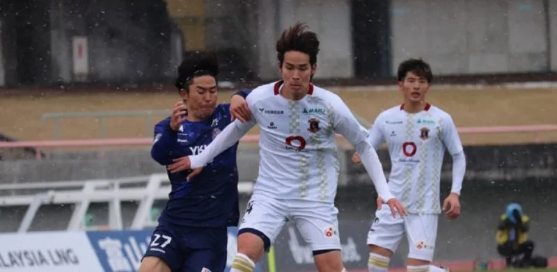 Нара Клуб - Осака