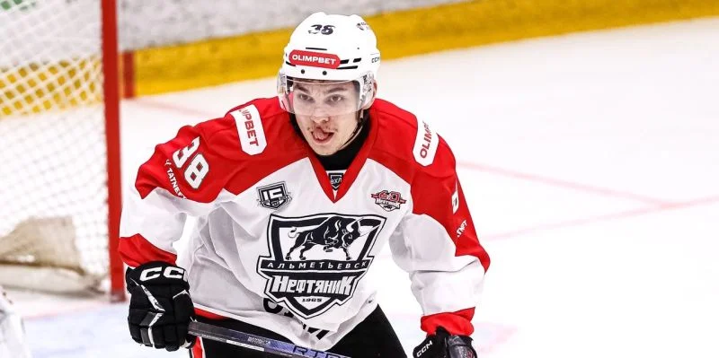 Нефтяник Ал - AKM