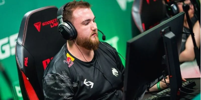 G2 Esports - Team Spirit