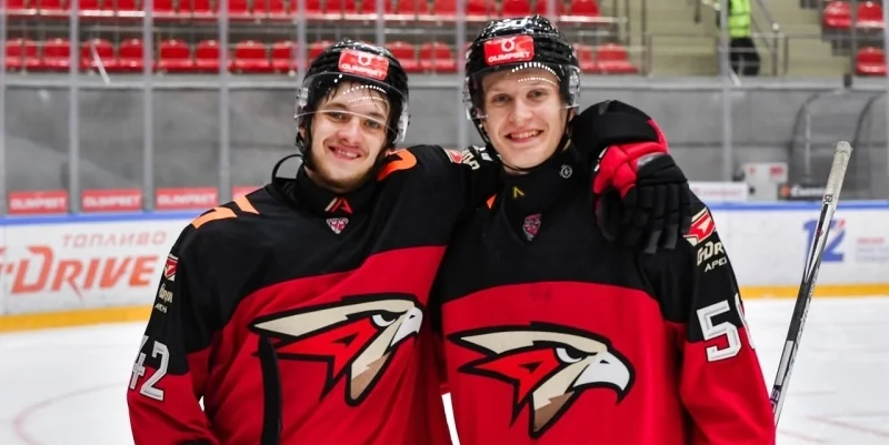 Толпар - Омские Ястребы Толпар - Омские Ястребы