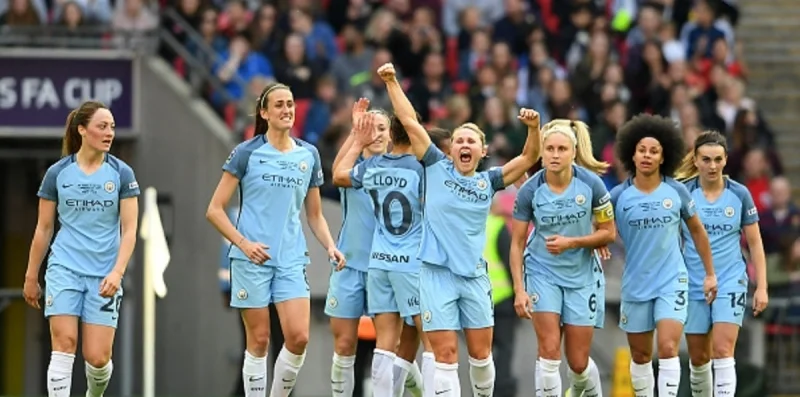 Хаммарбю - Манчестер Сити