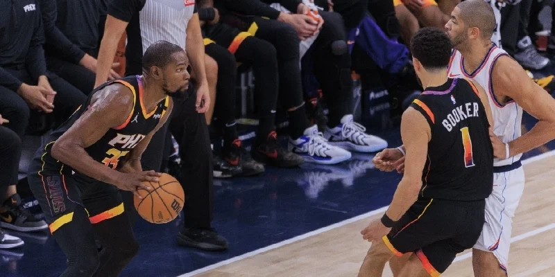 Финикс - Сан-Антонио Финикс - Сан-Антонио