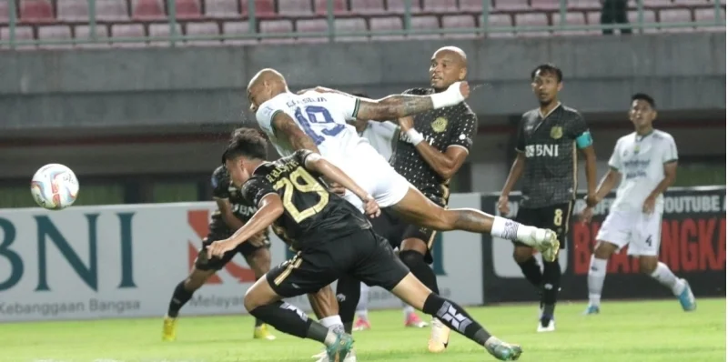 Персиб Бандунг - Чжэцзян Про