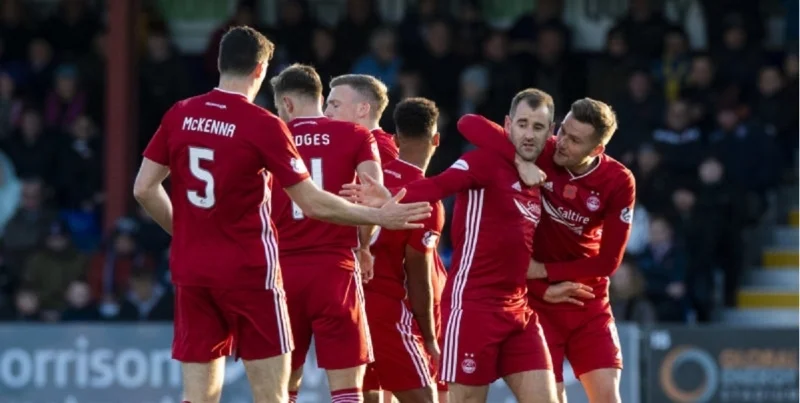 Абердин - Сент-Джонстон