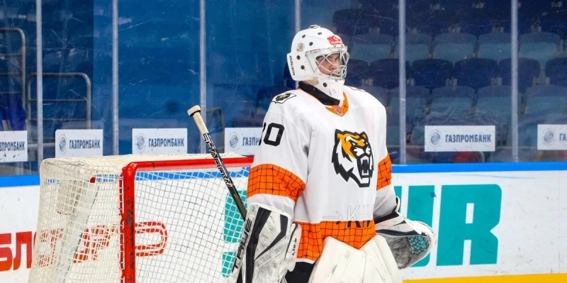 Амурские Тигры - Сахалинские Акулы