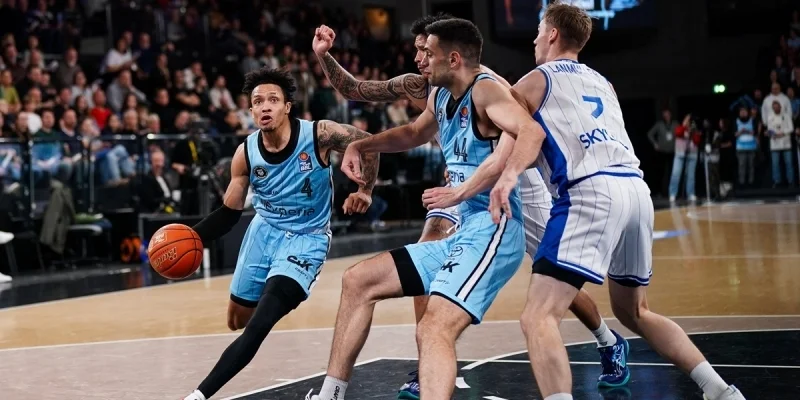 Гамбург - Валенсия Гамбург - Валенсия