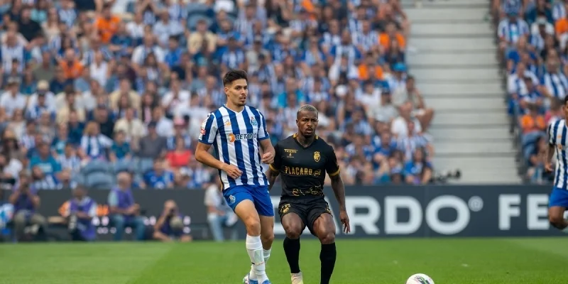 Фаренсе - Витория Гимарайнш Фаренсе - Витория Гимарайнш