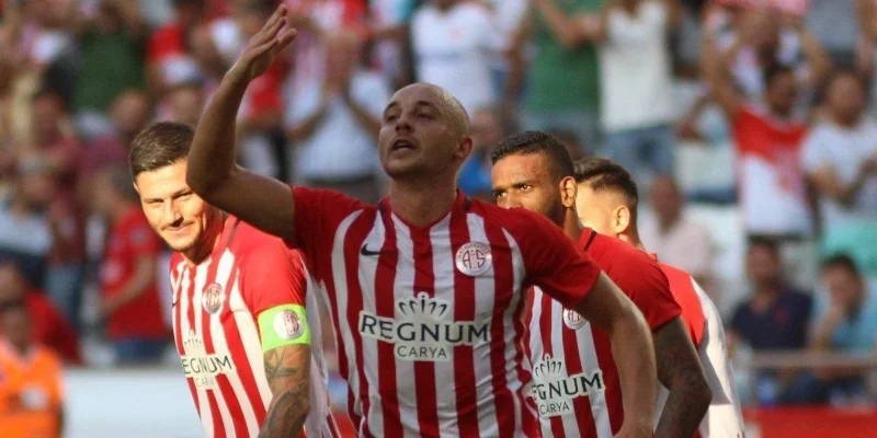 Антальяспор - Коджаэлиспор Антальяспор - Коджаэлиспор