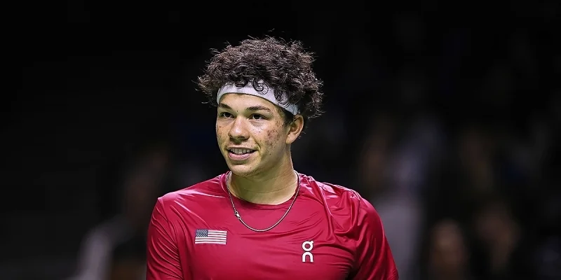 Бен Шелтон - Якуб Меншик